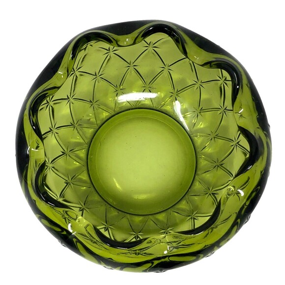 Vintage Indiana Glass Crimped Bowl Avocado Olive Green Duette Rose Starburst - Picture 5 of 8